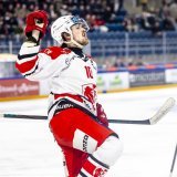 Très en vue mardi soir, Yannick Brüschweiler est désormais champion de Swiss League avec Viège.